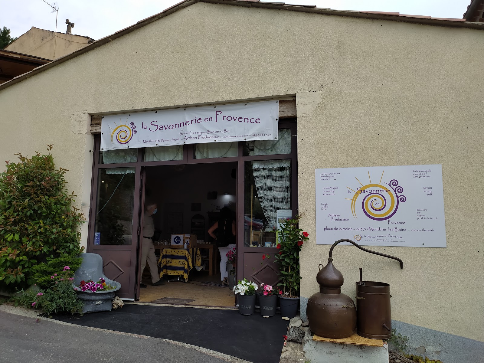 La Savonnerie en Provence à Montbrun-les-Bains - Site de l'Office de  tourisme des Baronnies en Drôme Provençale
